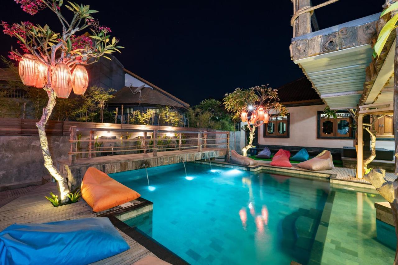 Good Cheer Hostel Lembongan Eksteriør billede